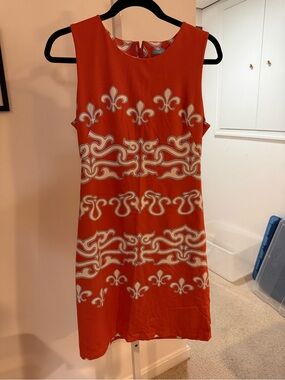 J. McLaughlin Orange Shift Dress with Cream Scroll Pattern